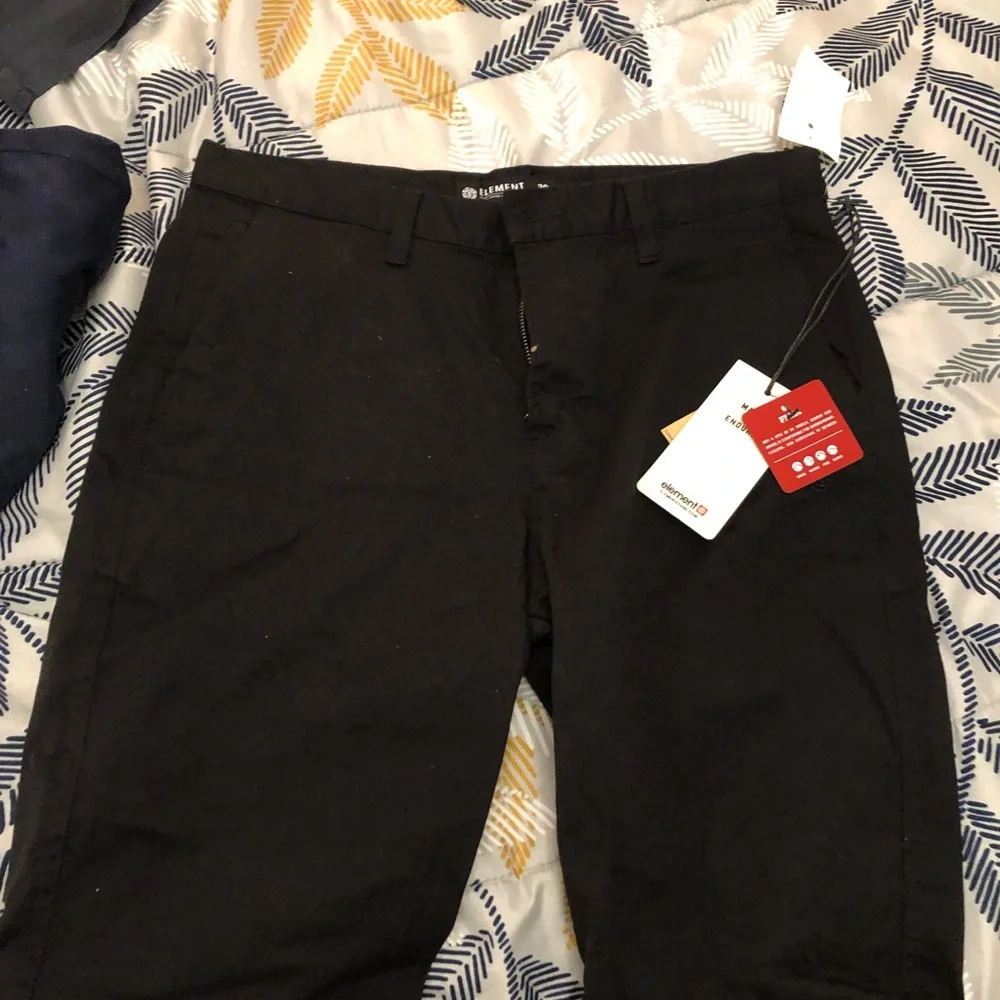 Element shorts - Picture 1 of 3